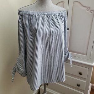 Beach Lunch Lounge off the  shoulder top Size Medium